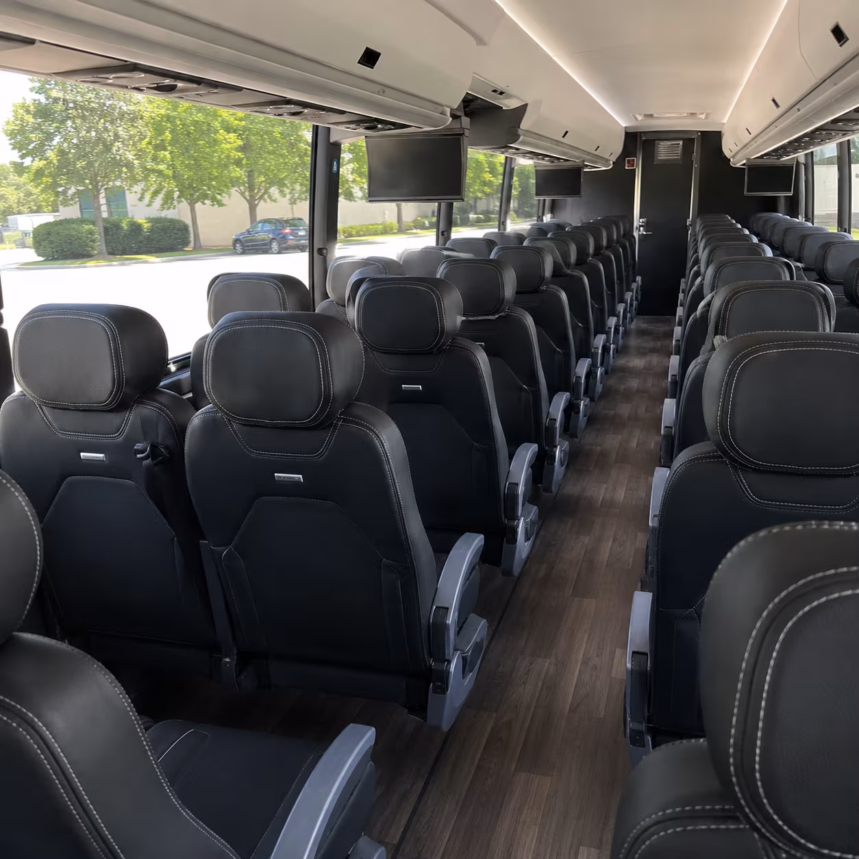 book a bus for your next corporate event 2