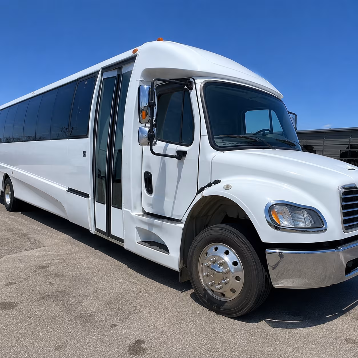 book a bus for your next private event 3