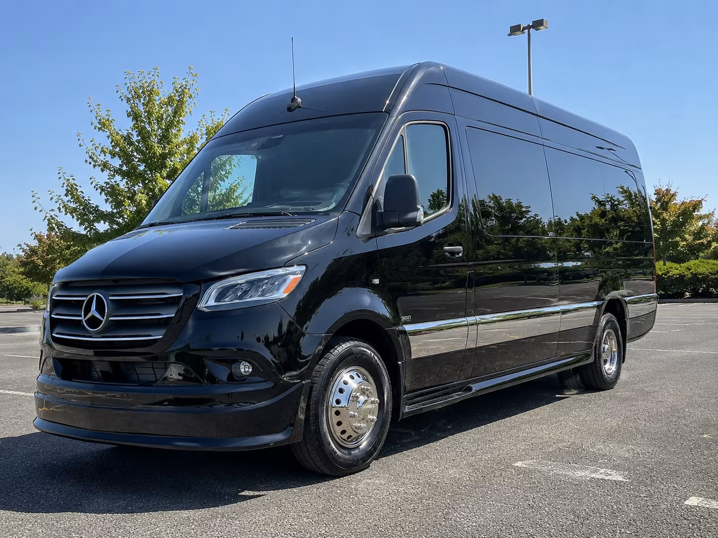 book a bus for your next wedding 2