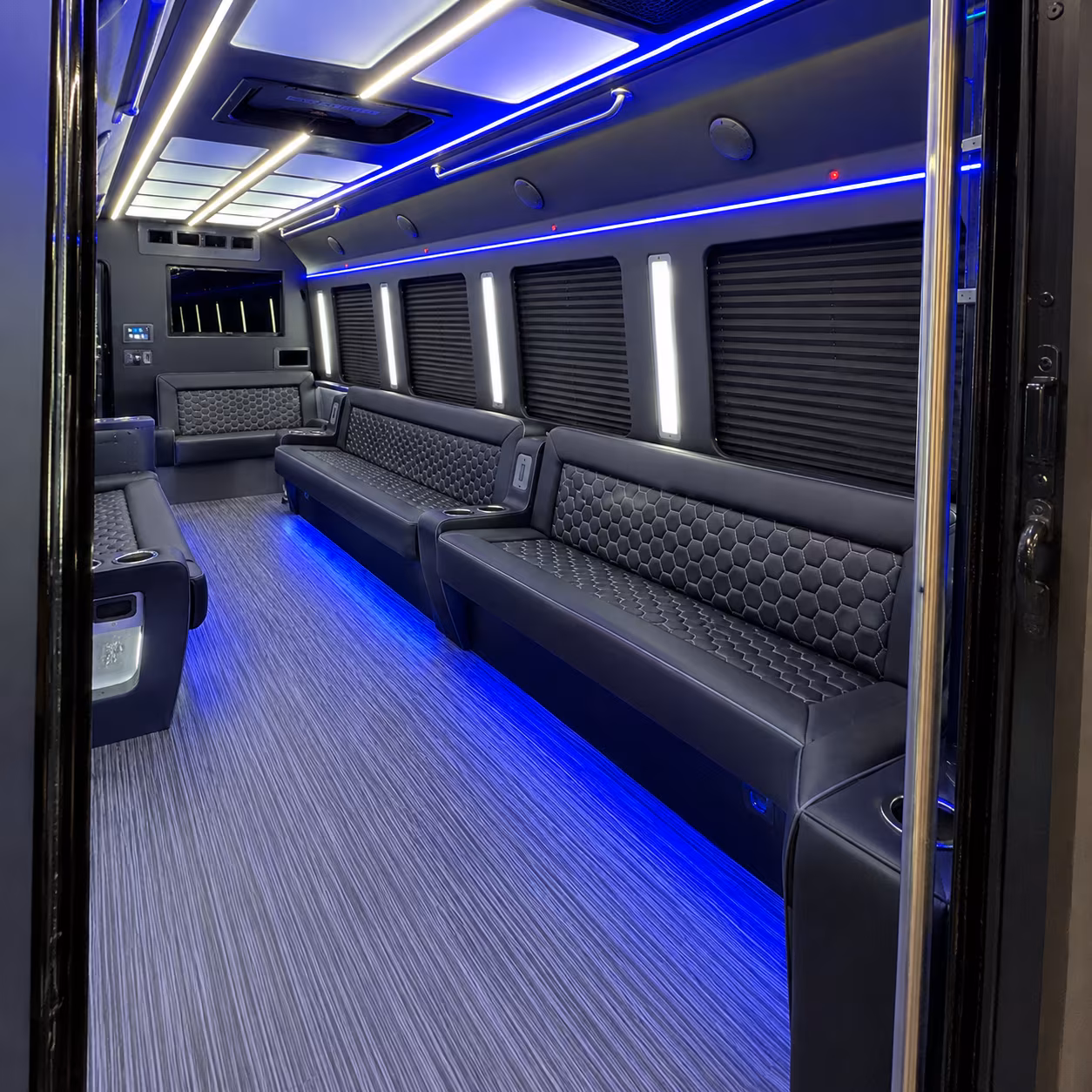 bus rentals for wine country corporate events near santa rosa