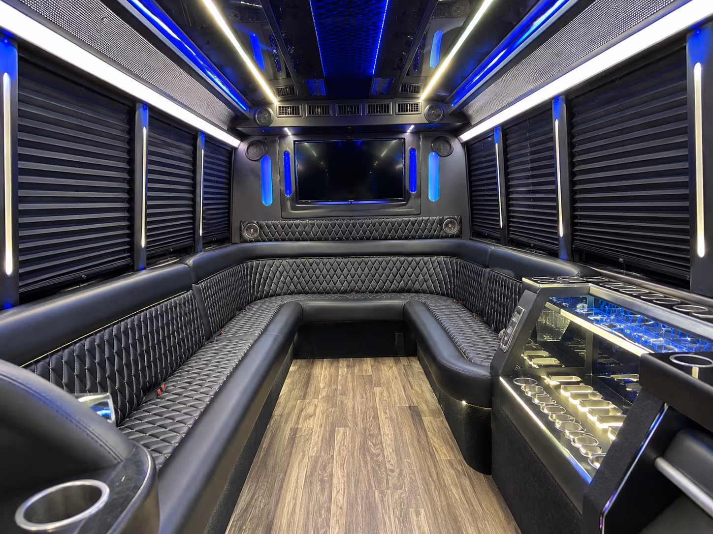 party buses and fan buses to 49ers and raiders games from santa rosa