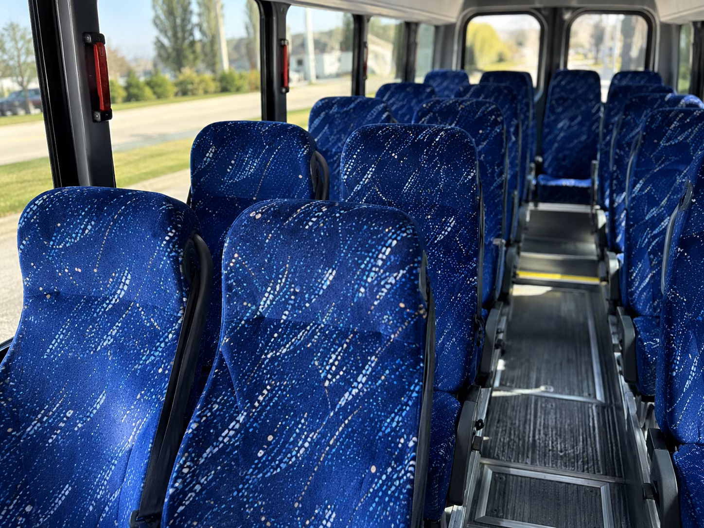 santa rosa 18 passenger minibus interior
